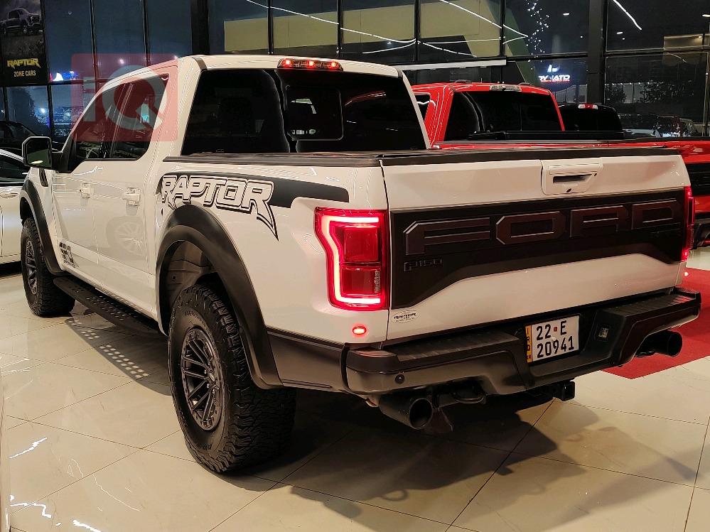 Ford F-150 Raptor